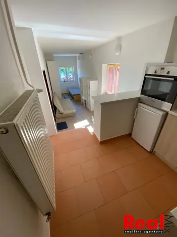 Pronájem bytu 1+kk, Brno, Havránkova, 30 m2