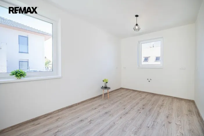 Prodej rodinného domu, Libušín, Nepřímská II, 91 m2