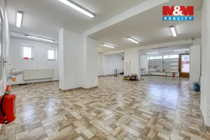 Pronájem obchodního prostoru, Nýřany, Revoluční, 220 m2