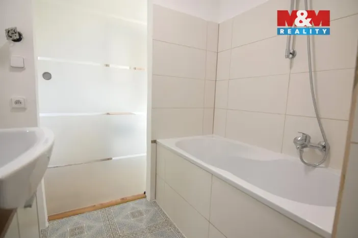 Pronájem bytu 2+kk, Česká Lípa, Jižní, 40 m2