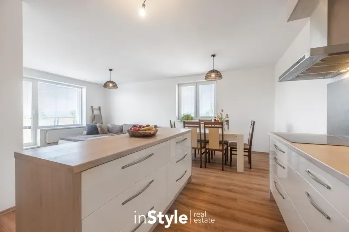 Pronájem bytu 3+kk, Uherské Hradiště - Mařatice, Pastýrna, 96 m2