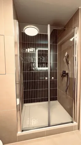Pronájem bytu 2+kk, Praha - Kobylisy, Taussigova, 48 m2