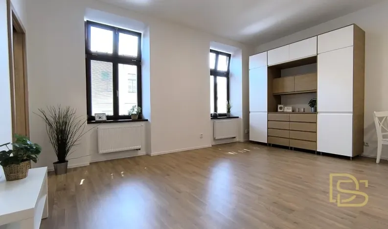 Pronájem bytu 2+kk, Brno - Brno-město, Jezuitská, 41 m2