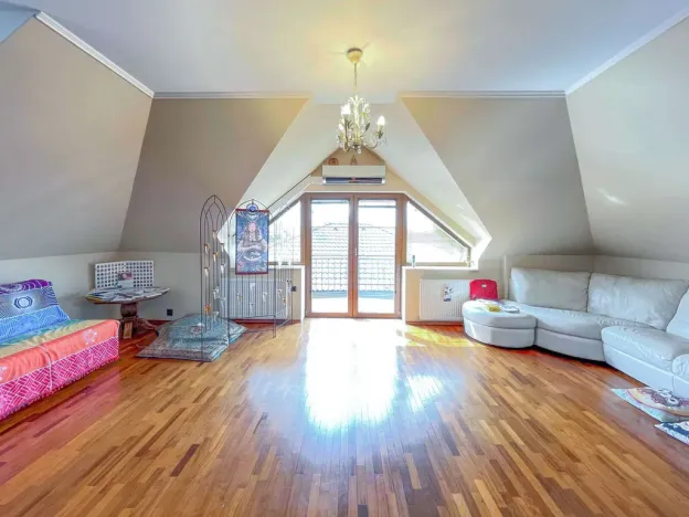 Pronájem rodinného domu, Klínec, 345 m2