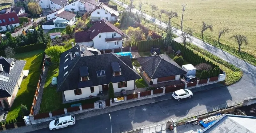 Pronájem rodinného domu, Klínec, 345 m2