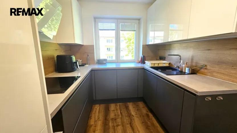 Prodej bytu 2+kk, České Budějovice - České Budějovice 3, U Trojice, 66 m2