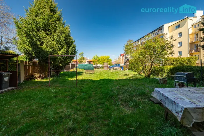 Prodej bytu 2+kk, Cheb, Vančurova, 48 m2