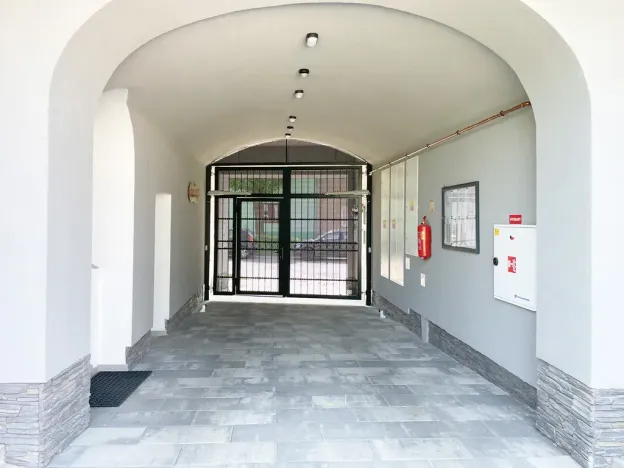 Pronájem bytu 1+kk, Olomouc - Hodolany, Elišky Krásnohorské, 34 m2