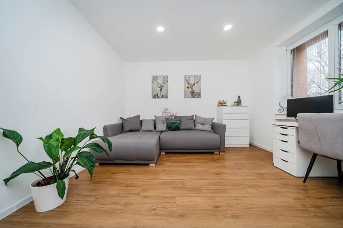 Pronájem bytu 3+kk, Ostrava, Šrobárova, 75 m2