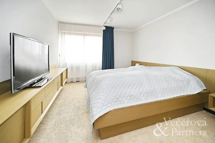 Prodej rodinného domu, Popovičky, Za Stodolou, 310 m2