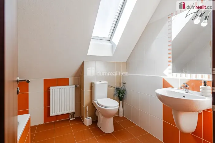 Prodej rodinného domu, Pomezí nad Ohří, Tůně, 118 m2