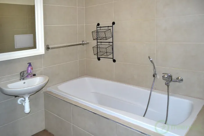 Pronájem bytu 2+kk, Smiřice, Nádražní, 44 m2