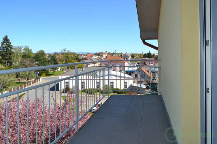 Pronájem bytu 2+kk, Smiřice, Nádražní, 44 m2