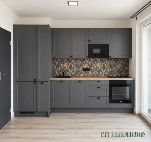 Pronájem bytu 1+kk, Praha - Vysočany, Gerstelova, 34 m2