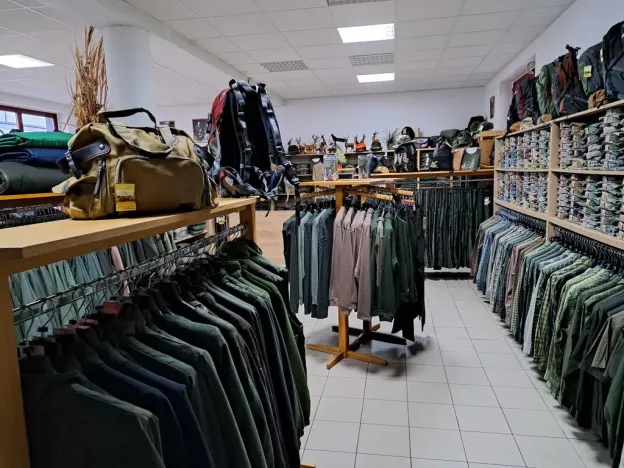 Pronájem obchodního prostoru, Kladno, Komenského, 100 m2