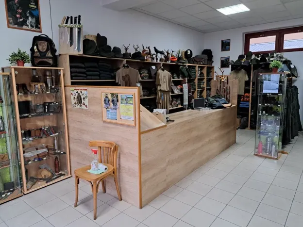 Pronájem obchodního prostoru, Kladno, Komenského, 100 m2