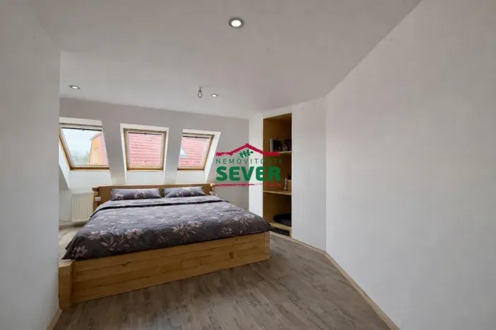 Prodej rodinného domu, Hrušovany, 208 m2