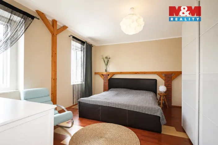 Prodej činžovního domu, Karlovy Vary - Doubí, Studentská, 260 m2