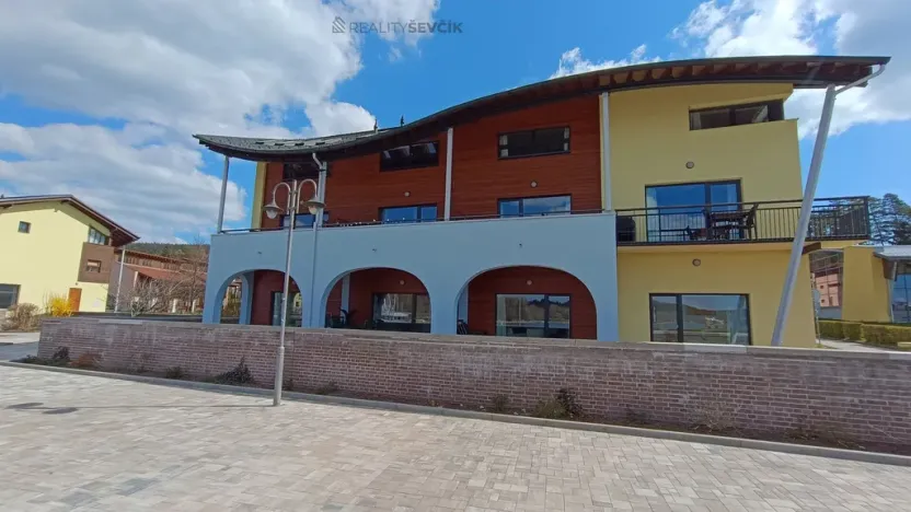 Prodej bytu 1+kk, Lipno nad Vltavou - Slupečná, 38 m2