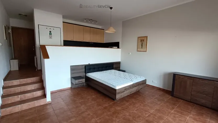 Prodej bytu 1+kk, Lipno nad Vltavou - Slupečná, 38 m2