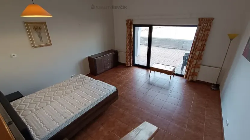 Prodej bytu 1+kk, Lipno nad Vltavou - Slupečná, 38 m2
