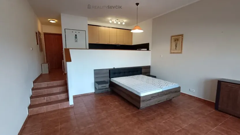Prodej bytu 1+kk, Lipno nad Vltavou - Slupečná, 38 m2