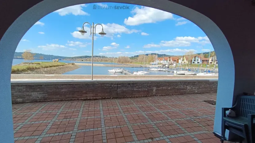 Prodej bytu 1+kk, Lipno nad Vltavou - Slupečná, 38 m2