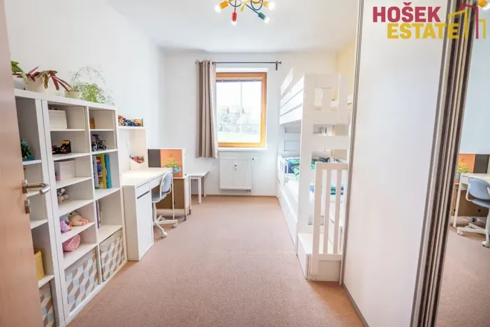 Prodej bytu 3+kk, Holubice, 79 m2
