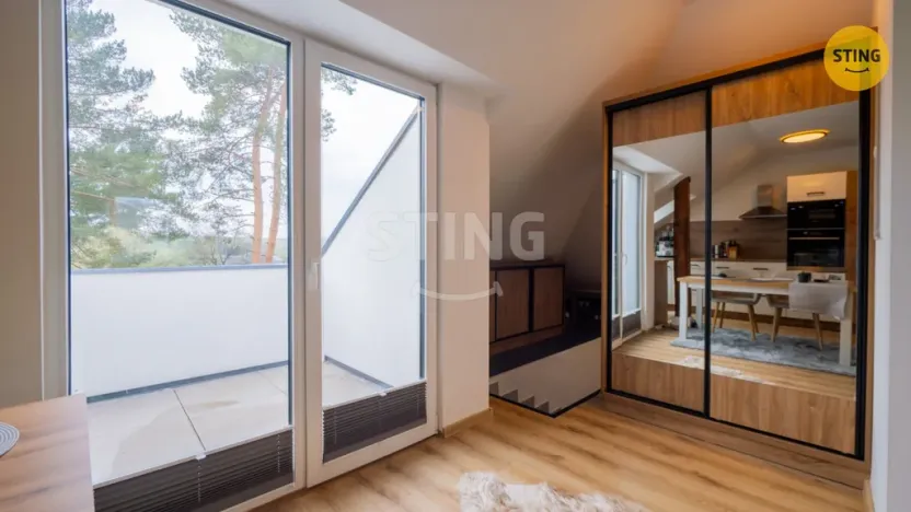 Prodej bytu 2+kk, Bravantice, 92 m2