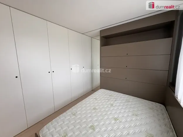 Pronájem bytu 2+kk, Příbram, K Drkolnovu, 54 m2