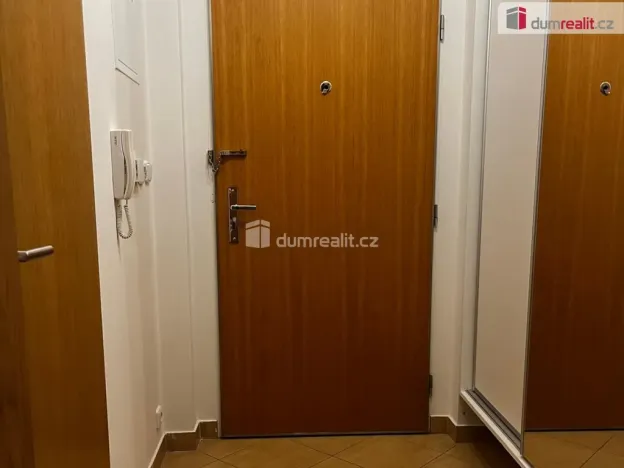 Pronájem bytu 1+kk, Praha - Stodůlky, Na Výrovně, 26 m2