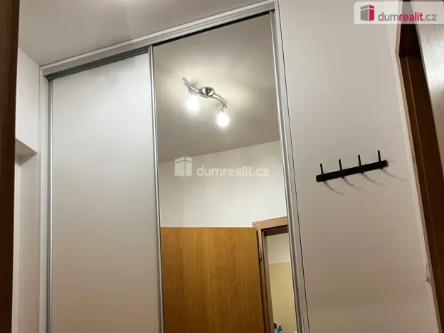 Pronájem bytu 1+kk, Praha - Stodůlky, Na Výrovně, 26 m2