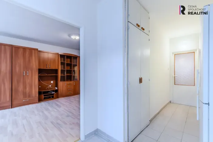 Pronájem bytu 1+1, Praha - Bohnice, Toruňská, 46 m2