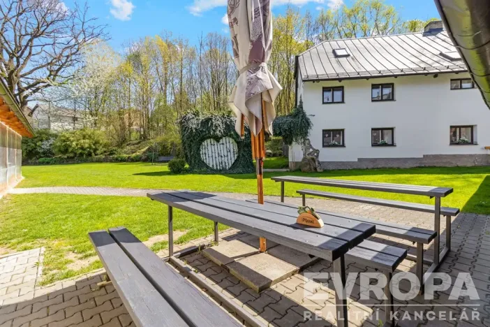 Pronájem komerční nemovitosti, Okrouhlička, 572 m2