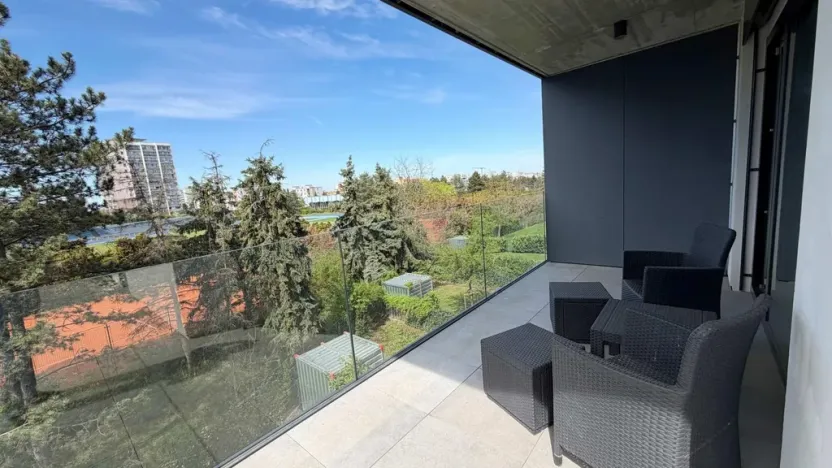 Pronájem bytu 3+kk, Praha - Hostivař, U hostivařského nádraží, 126 m2
