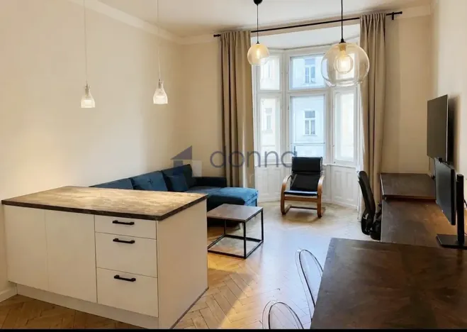 Pronájem bytu 2+kk, Praha, Přemyslovská, 63 m2