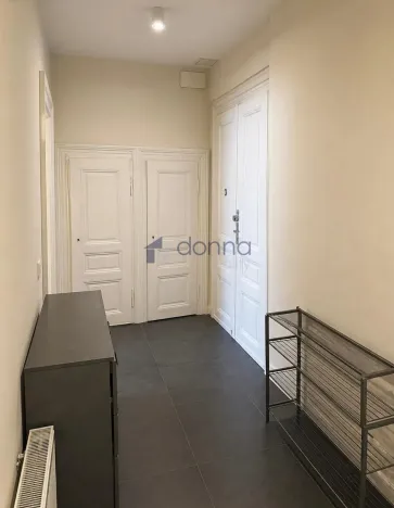 Pronájem bytu 2+kk, Praha, Přemyslovská, 63 m2