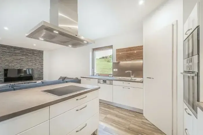 Prodej rodinného domu, Cvrčovice, Školní, 158 m2