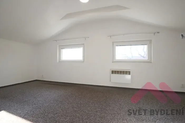 Pronájem bytu 2+kk, Praha - Slivenec, Pod rybníkem, 48 m2