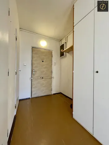 Pronájem bytu 2+kk, Praha - Kobylisy, Frýdlantská, 43 m2