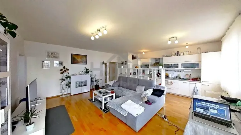 Prodej bytu 2+kk, Praha - Hrdlořezy, 65 m2