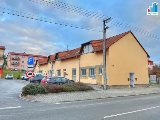 Pronájem bytu 1+1, Tlučná, Hlavní, 33 m2