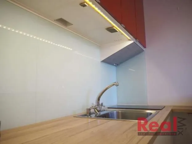 Pronájem bytu 1+kk, Brno - Komín, Součkova, 28 m2