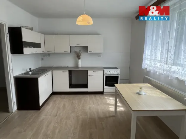 Pronájem rodinného domu, Návsí, 70 m2