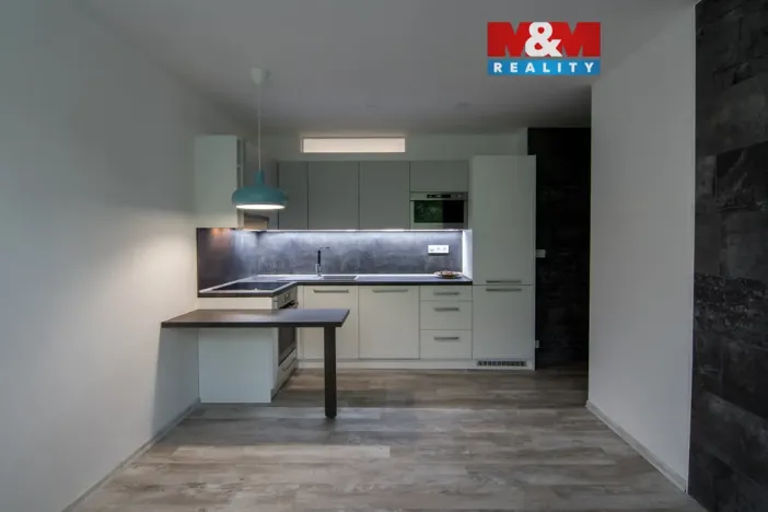 Pronájem bytu 2+kk, Kolín - Kolín II, Masarykova, 39 m2