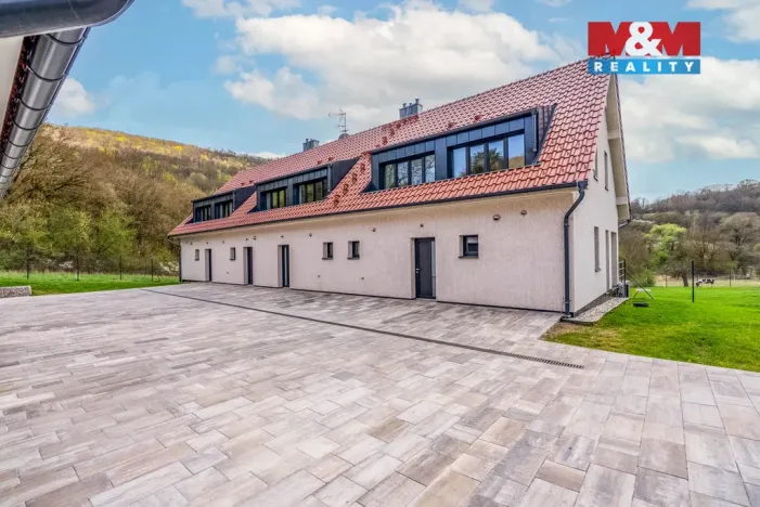Prodej rodinného domu, Beroun, V Lukách, 150 m2