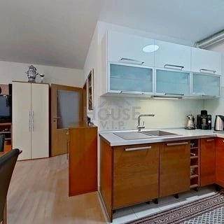 Pronájem bytu 4+kk, Praha - Vysočany, Jana Přibíka, 99 m2