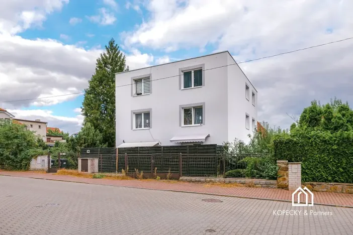 Pronájem bytu 2+kk, Praha - Vinoř, Moravanská, 47 m2
