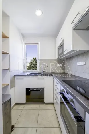 Pronájem bytu 2+1, České Budějovice - České Budějovice 5, Dobrovodská, 47 m2