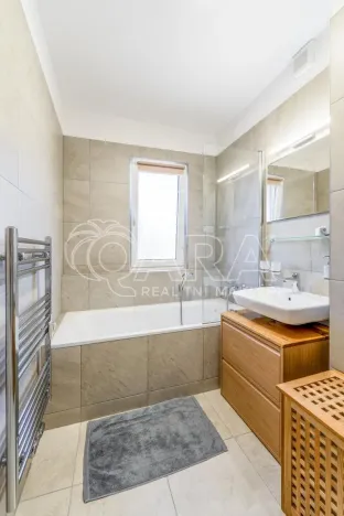 Pronájem bytu 2+1, České Budějovice - České Budějovice 5, Dobrovodská, 47 m2